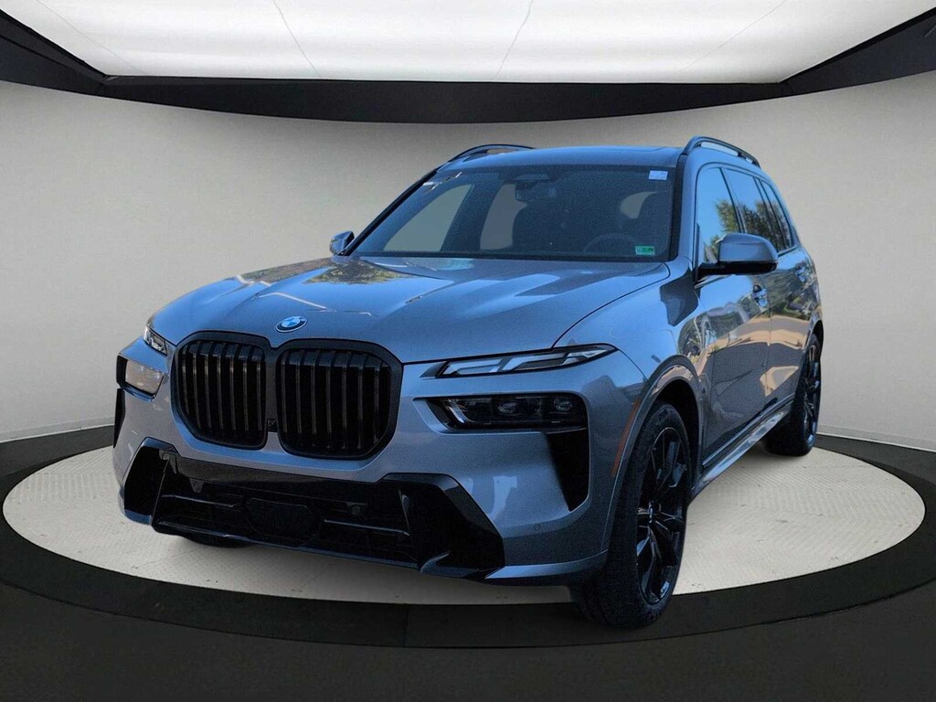 New 2026 BMW X7 xDrive40i SUV