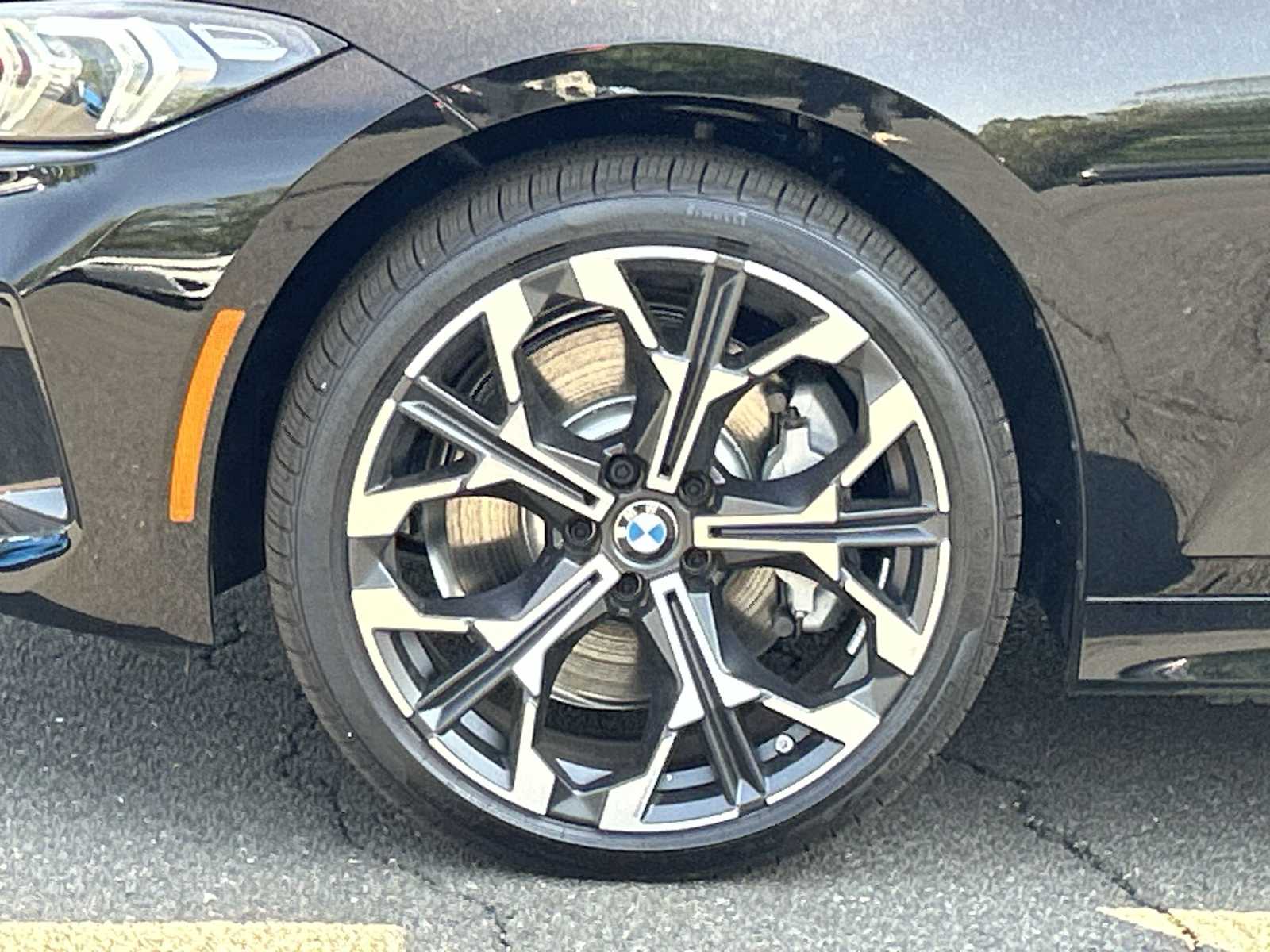 Thumbnail: 2025 BMW 3 Series - 14