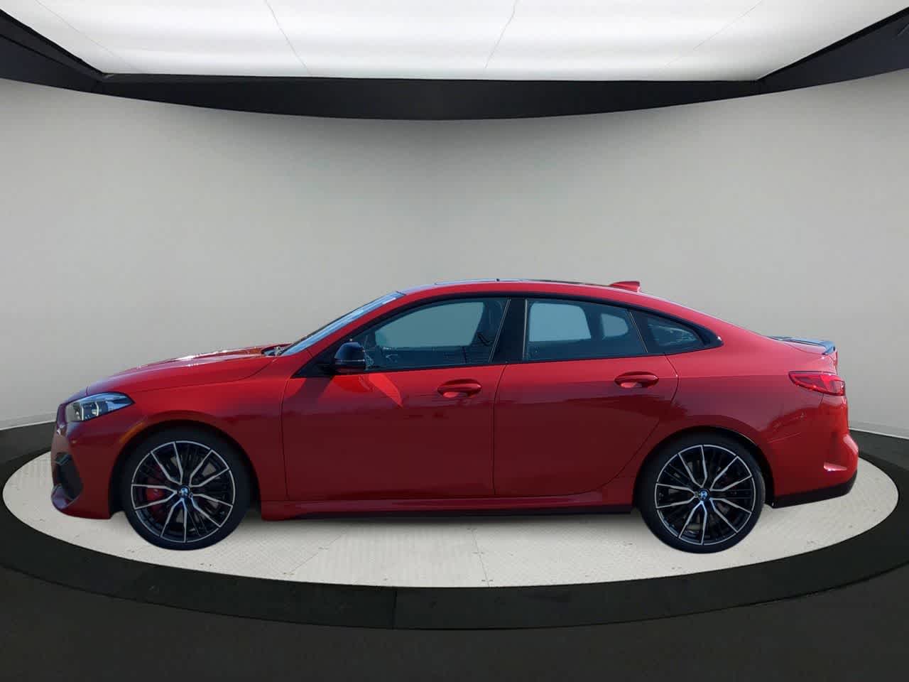 Thumbnail: 2024 BMW 2 Series - 5