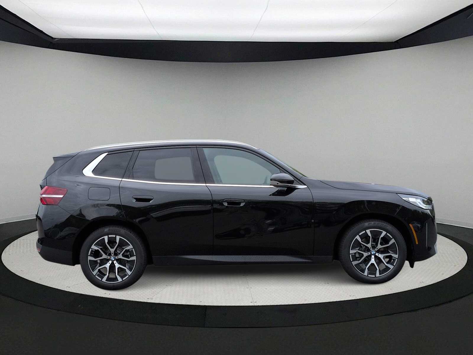 Thumbnail: 2026 BMW X3 - 9