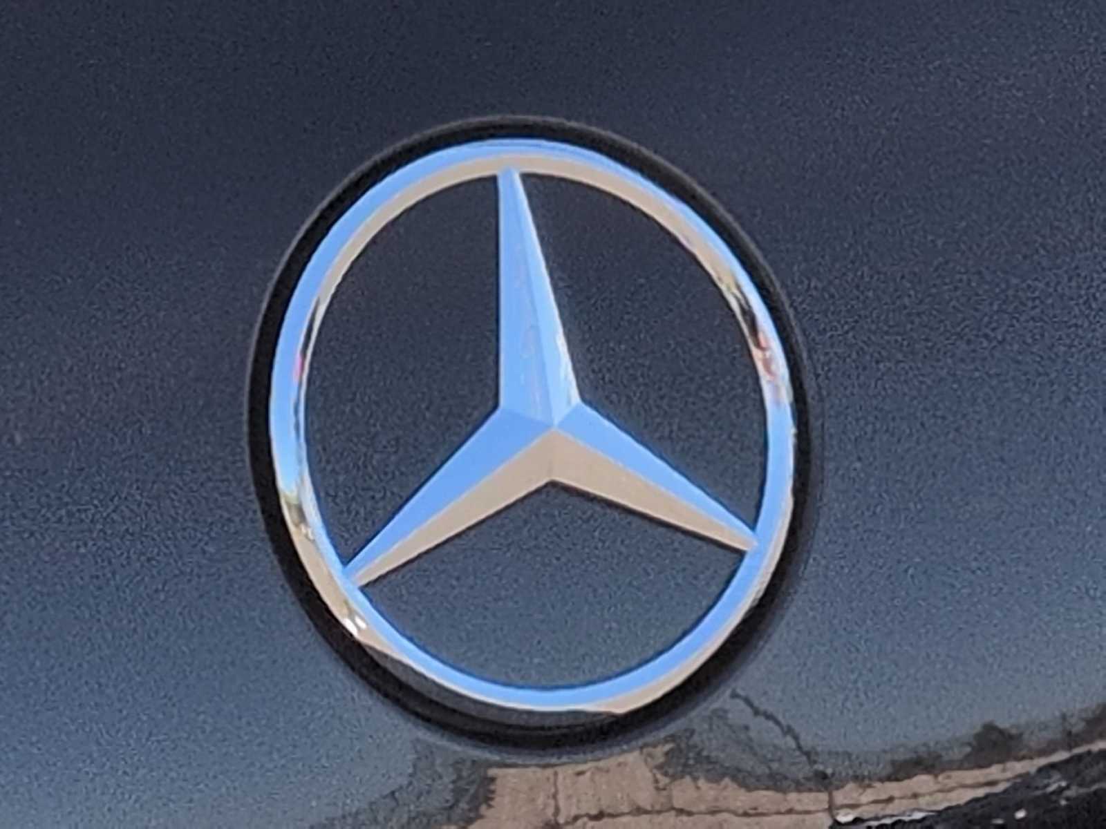 Thumbnail: 2023 Mercedes-Benz E-Class - 11