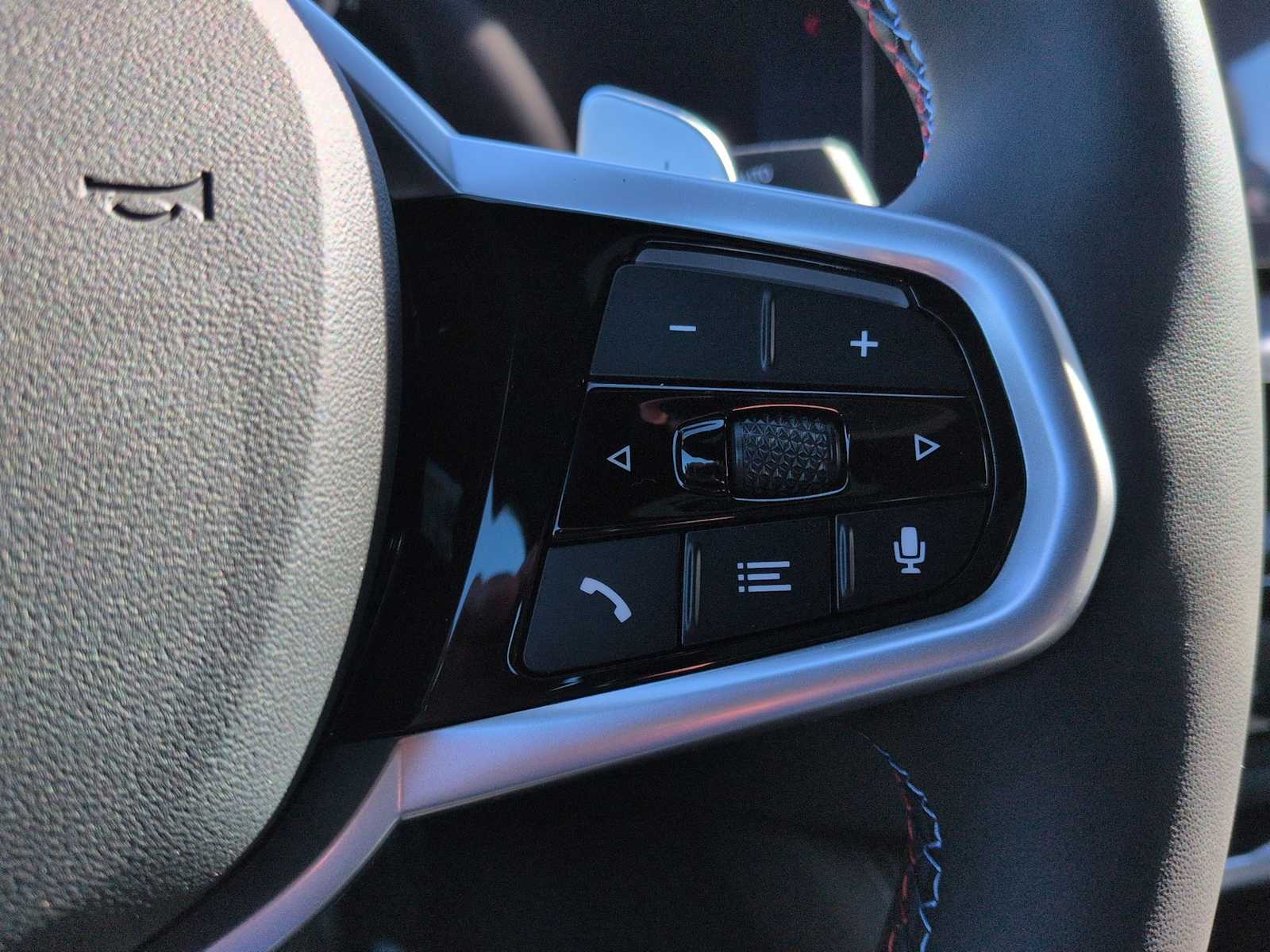 Thumbnail: 2026 BMW 4 Series - 23