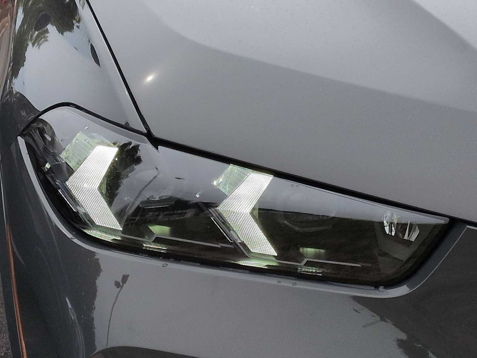 Thumbnail: 2026 BMW X5 - 11