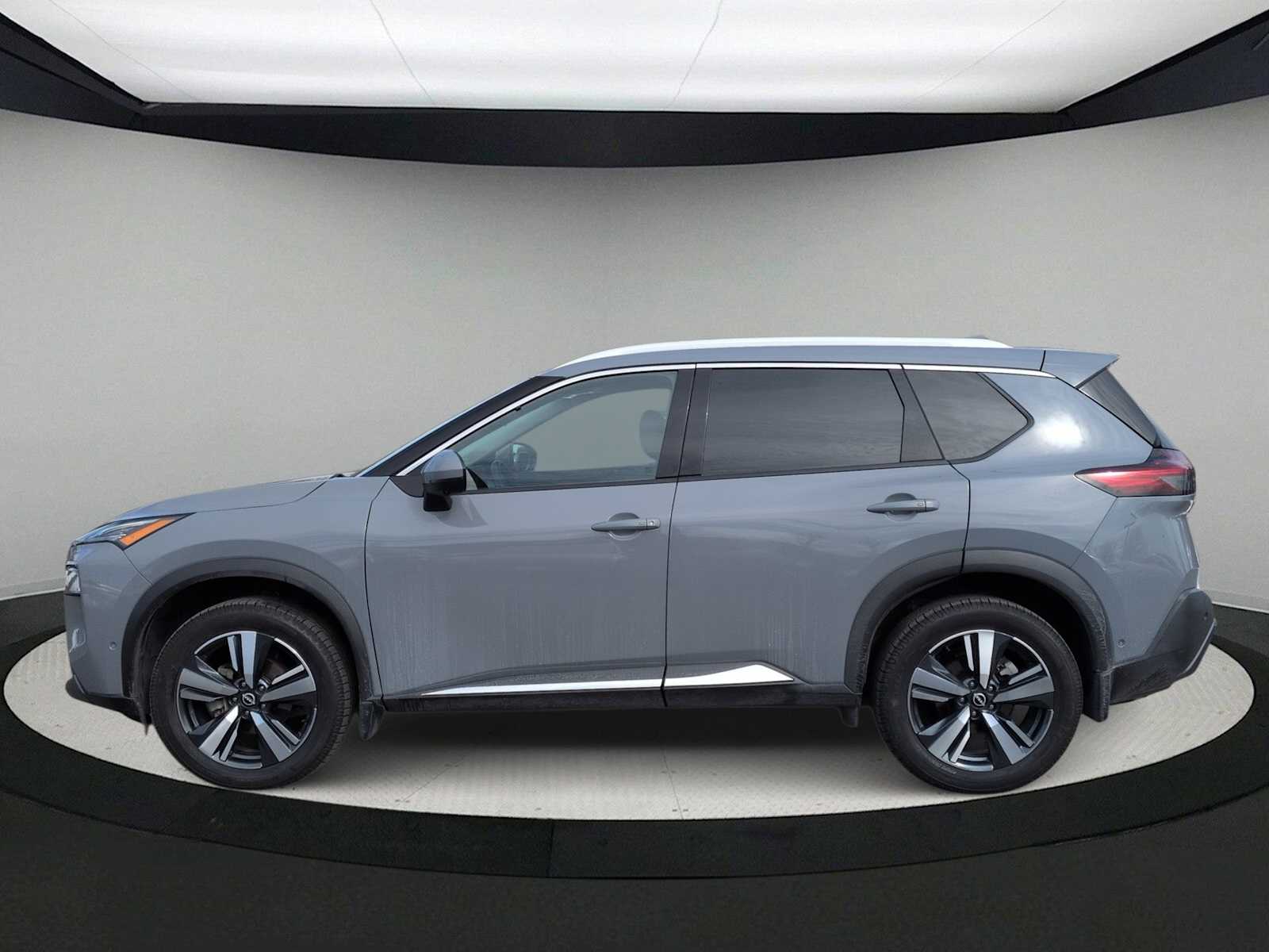Thumbnail: 2022 Nissan Rogue - 5