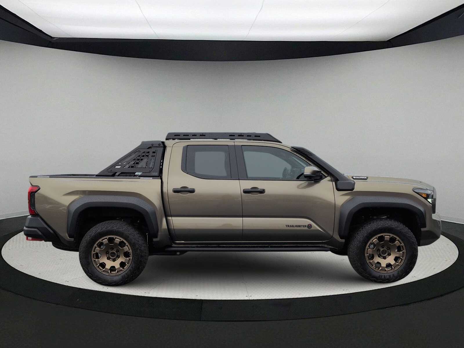 Thumbnail: 2025 Toyota Tacoma - 9