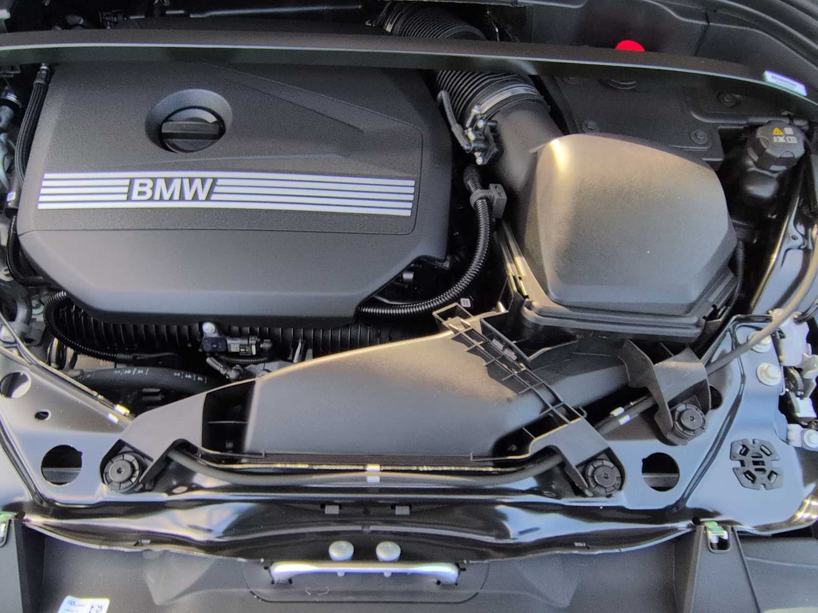 Thumbnail: 2026 BMW X1 - 15