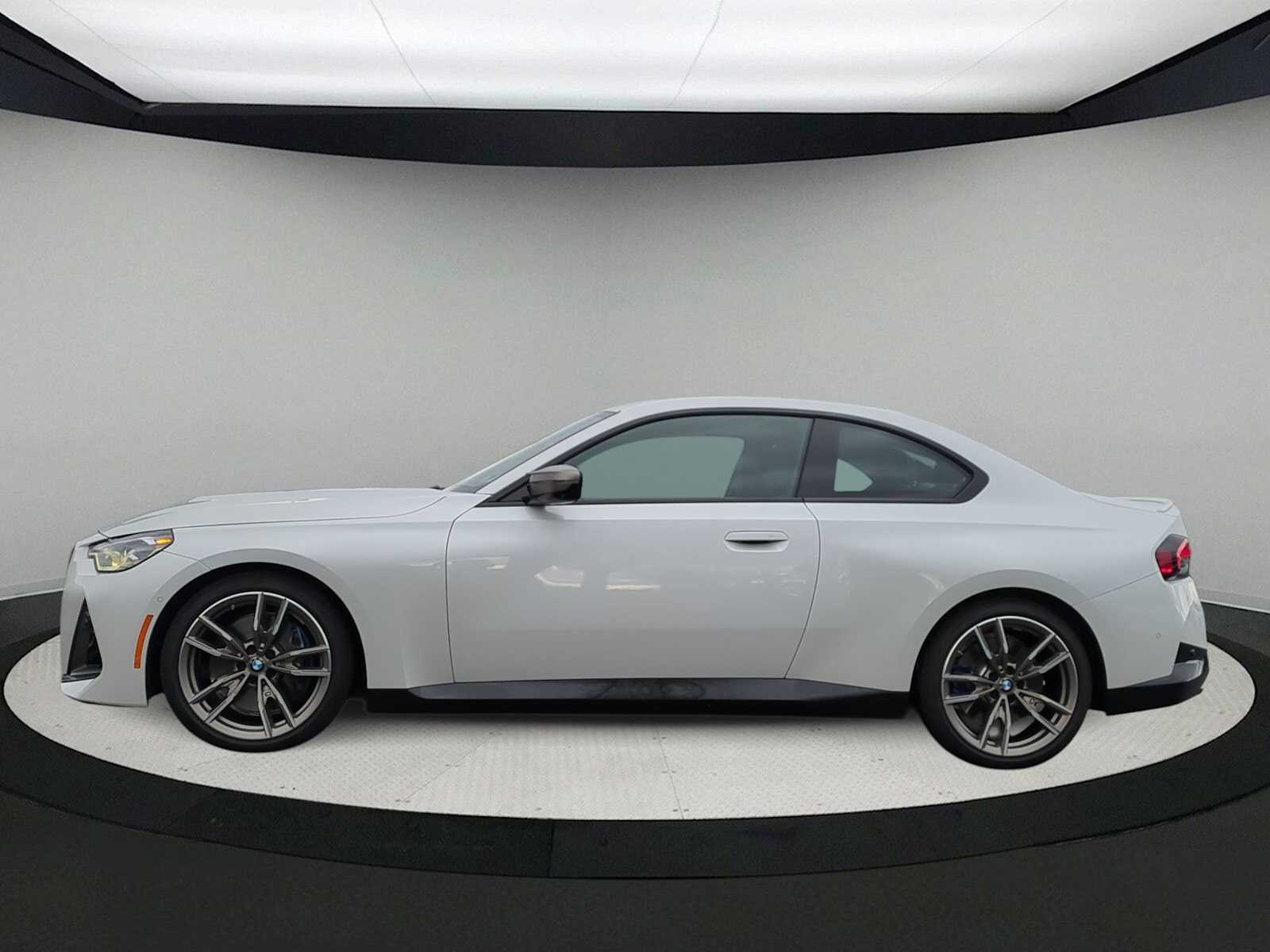 Thumbnail: 2024 BMW 2 Series - 5