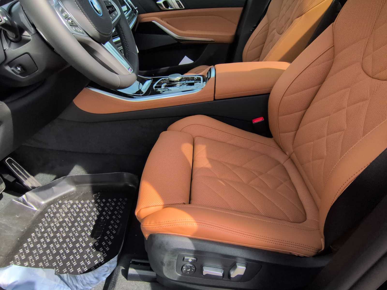Thumbnail: 2026 BMW X5 - 18