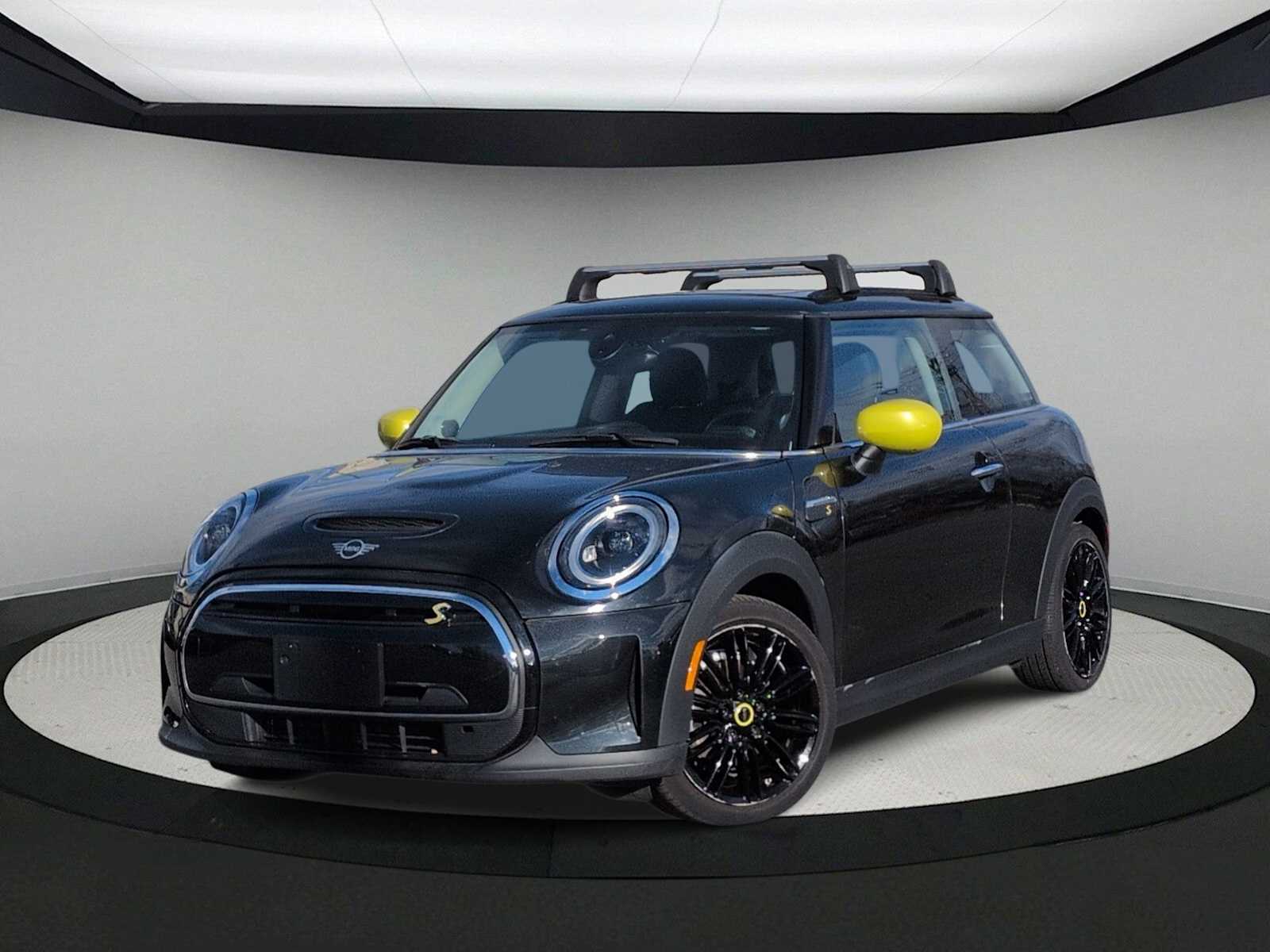 Thumbnail: 2024 MINI Cooper Hardtop - 1