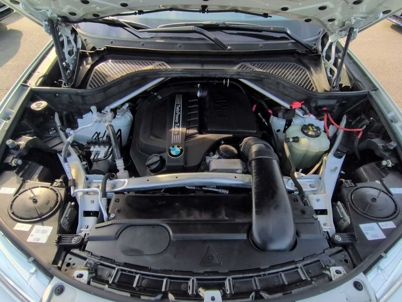 Thumbnail: 2018 BMW X5 - 15