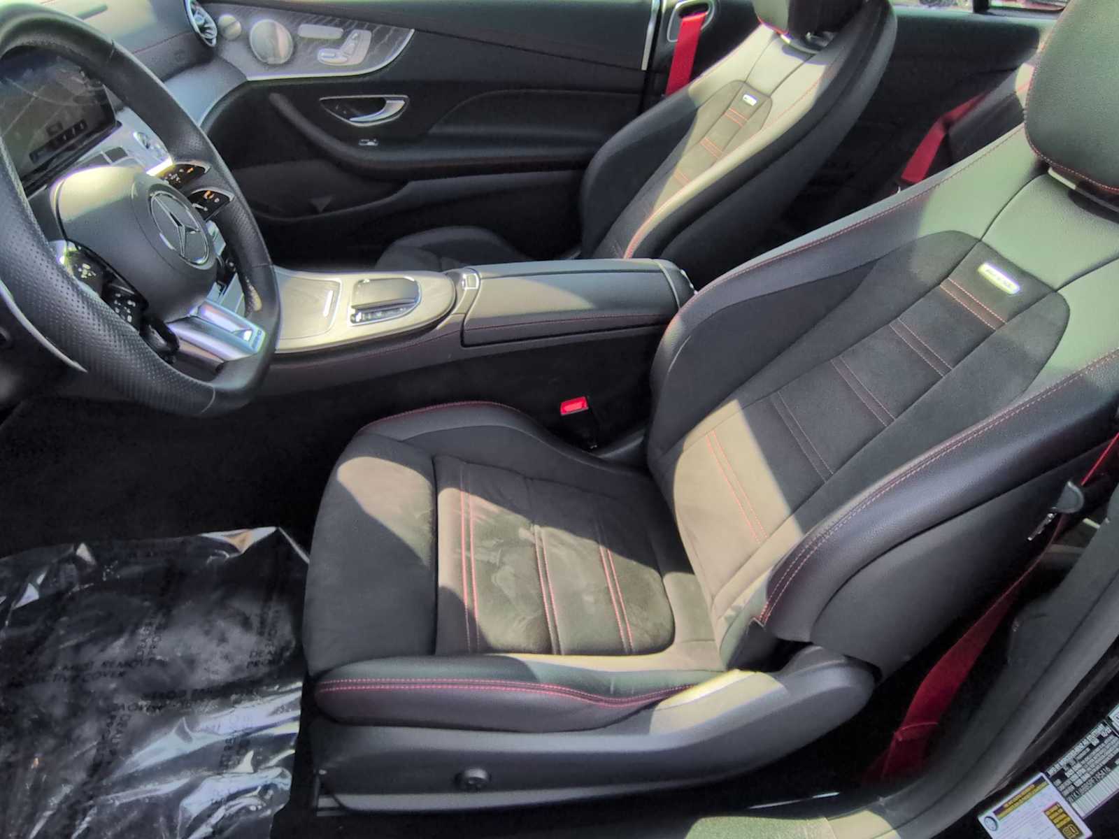 Thumbnail: 2023 Mercedes-Benz E-Class - 16