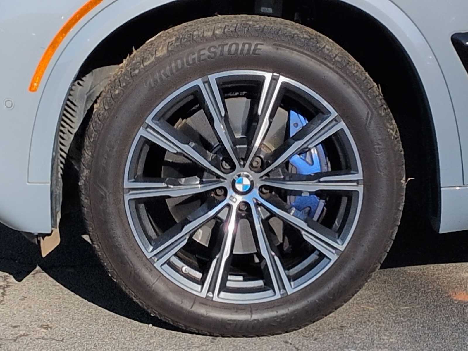 Thumbnail: 2025 BMW X5 - 12