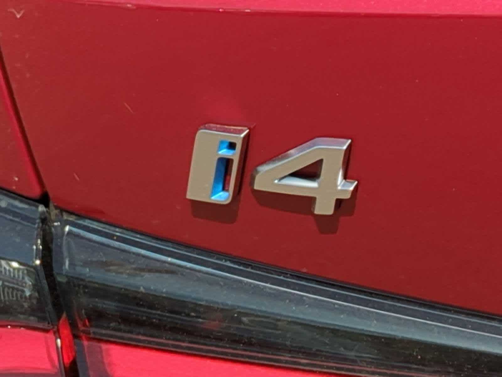 Thumbnail: 2025 BMW i4 - 13