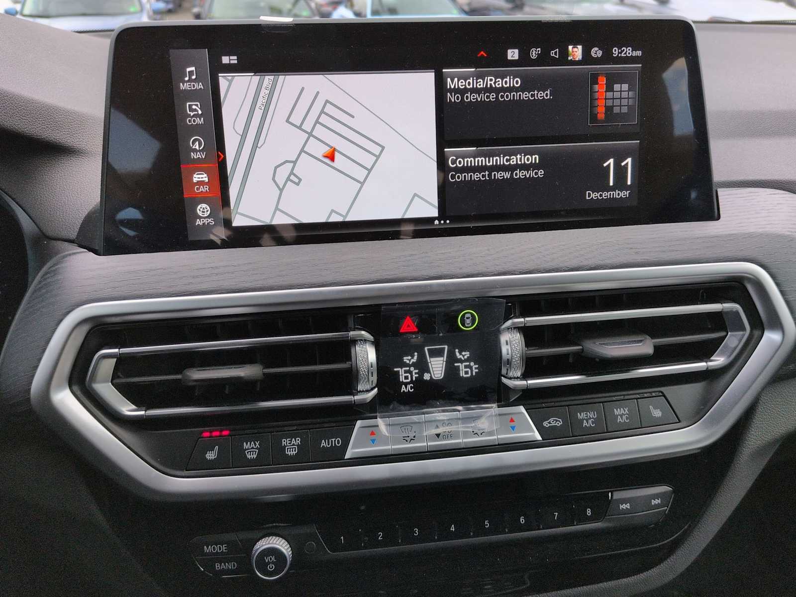 Thumbnail: 2024 BMW X3 - 14