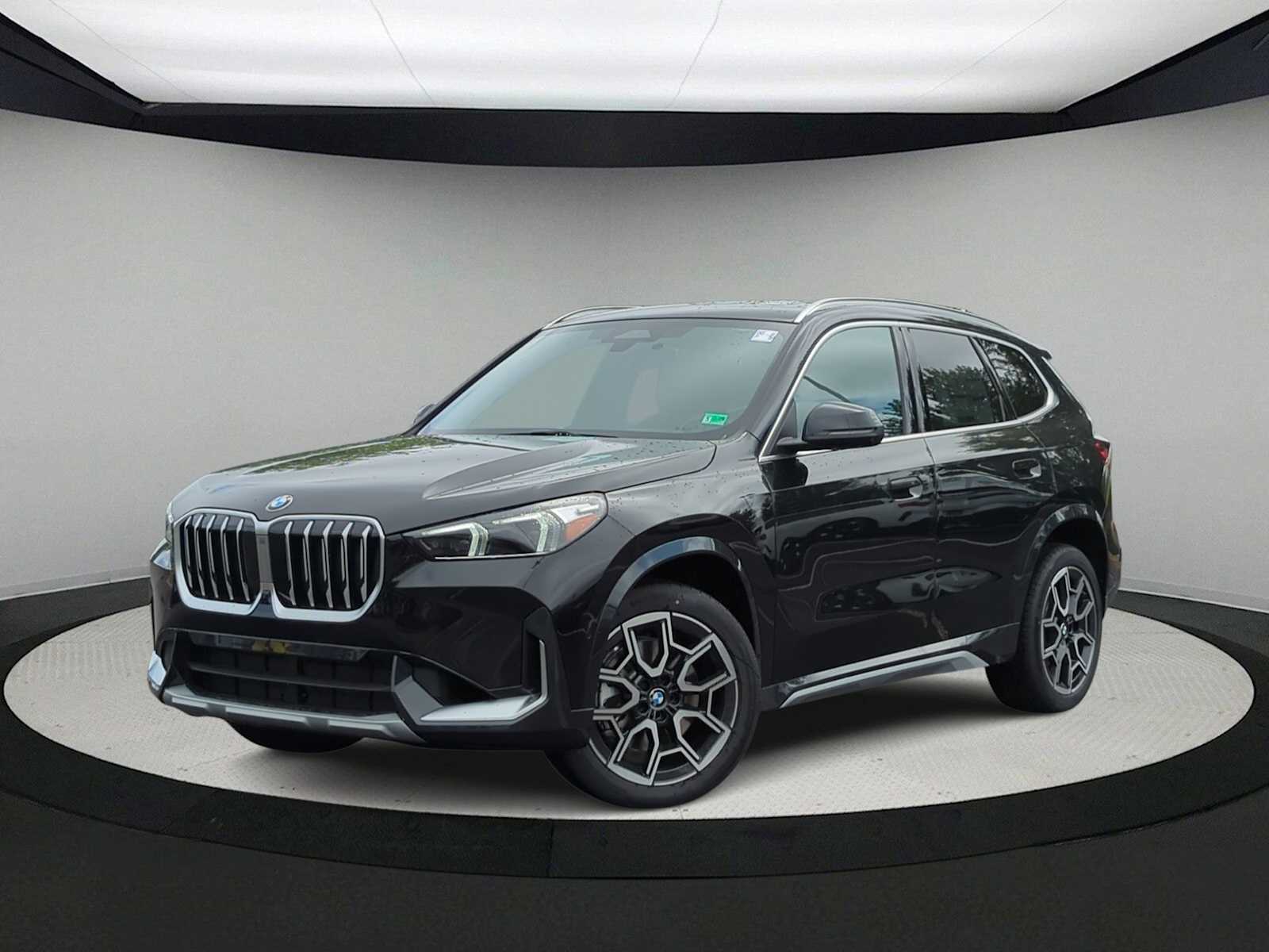 Thumbnail: 2025 BMW X1 - 1