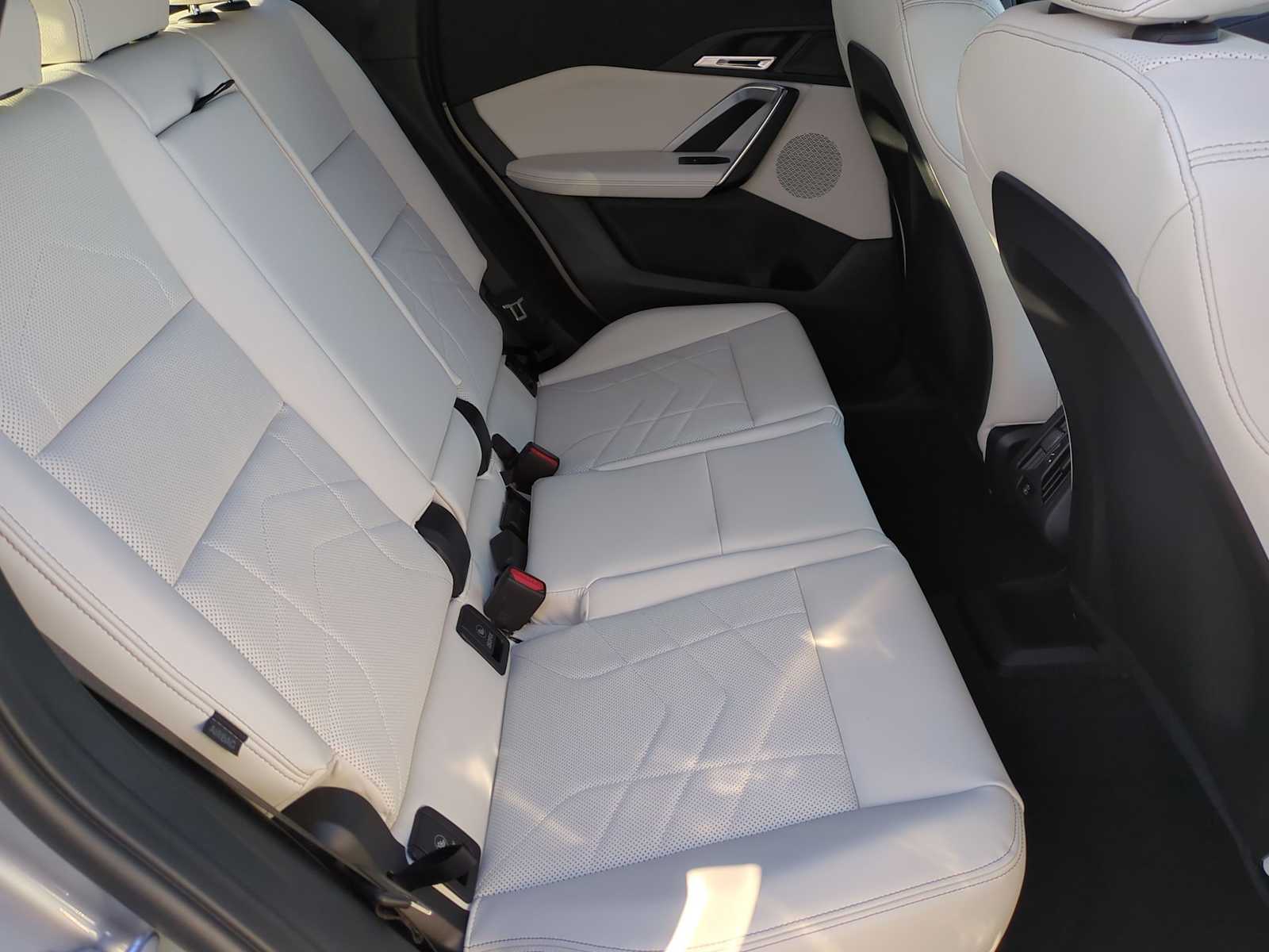 Thumbnail: 2026 BMW X1 - 21