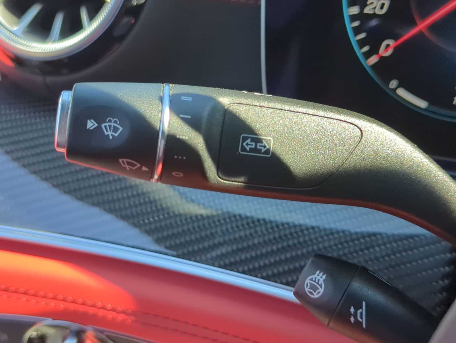 Thumbnail: 2023 Mercedes-Benz AMG GT - 26