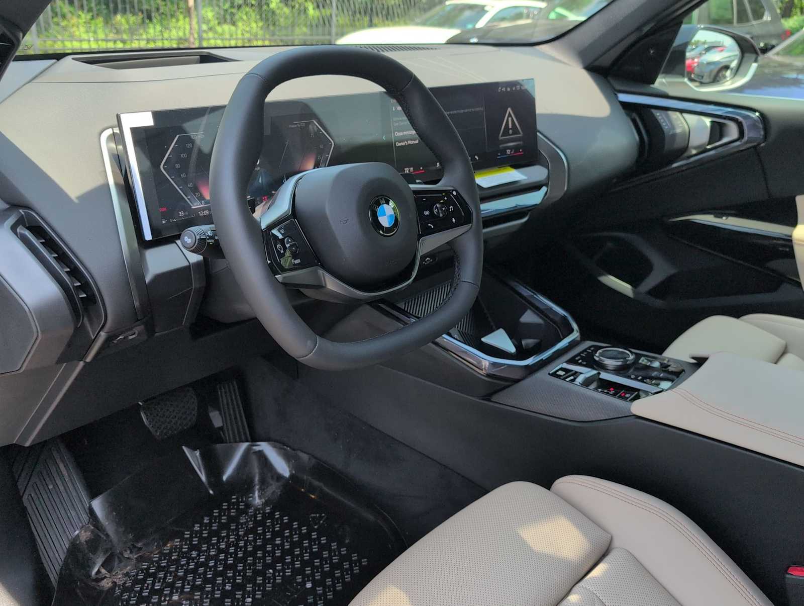 Thumbnail: 2026 BMW X3 - 10