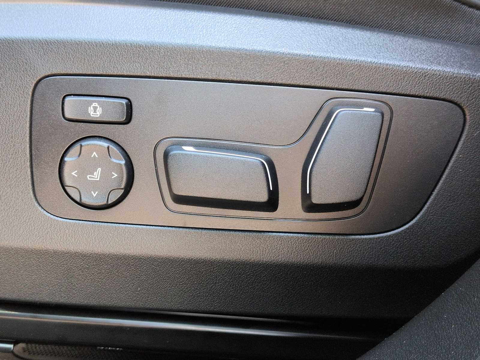 Thumbnail: 2026 BMW X3 - 18