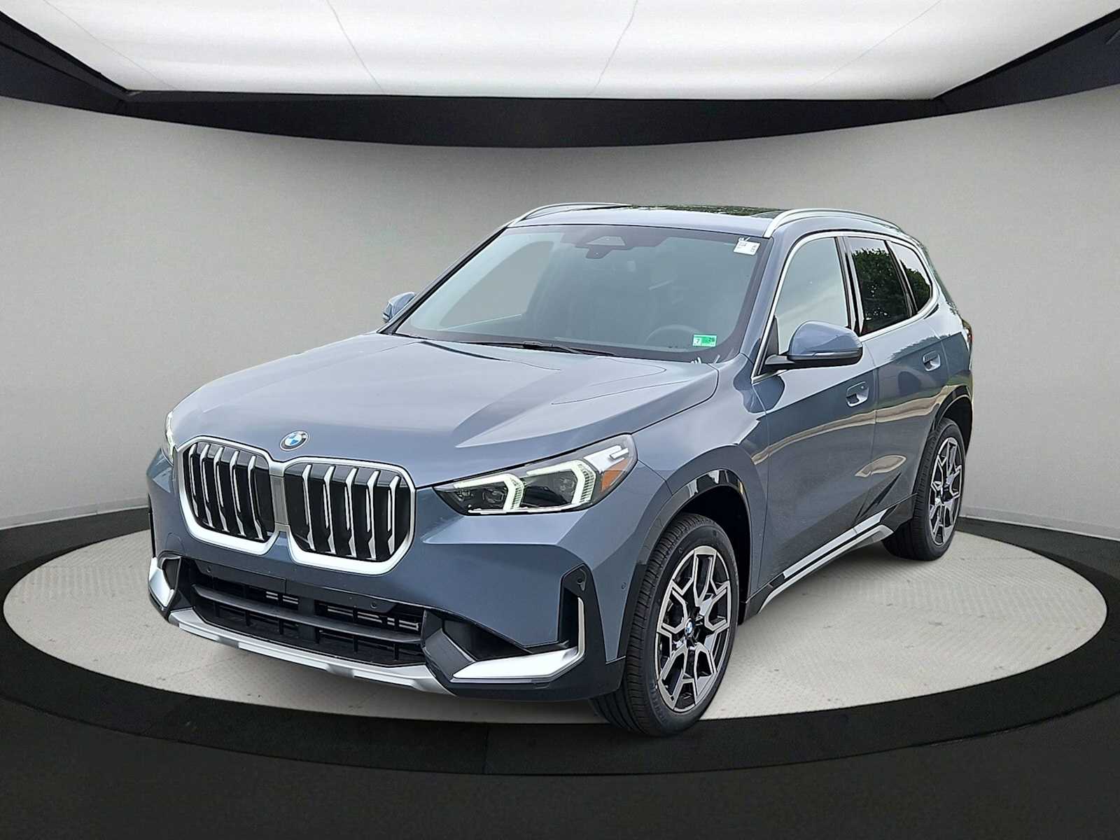 Thumbnail: 2025 BMW X1 - 4