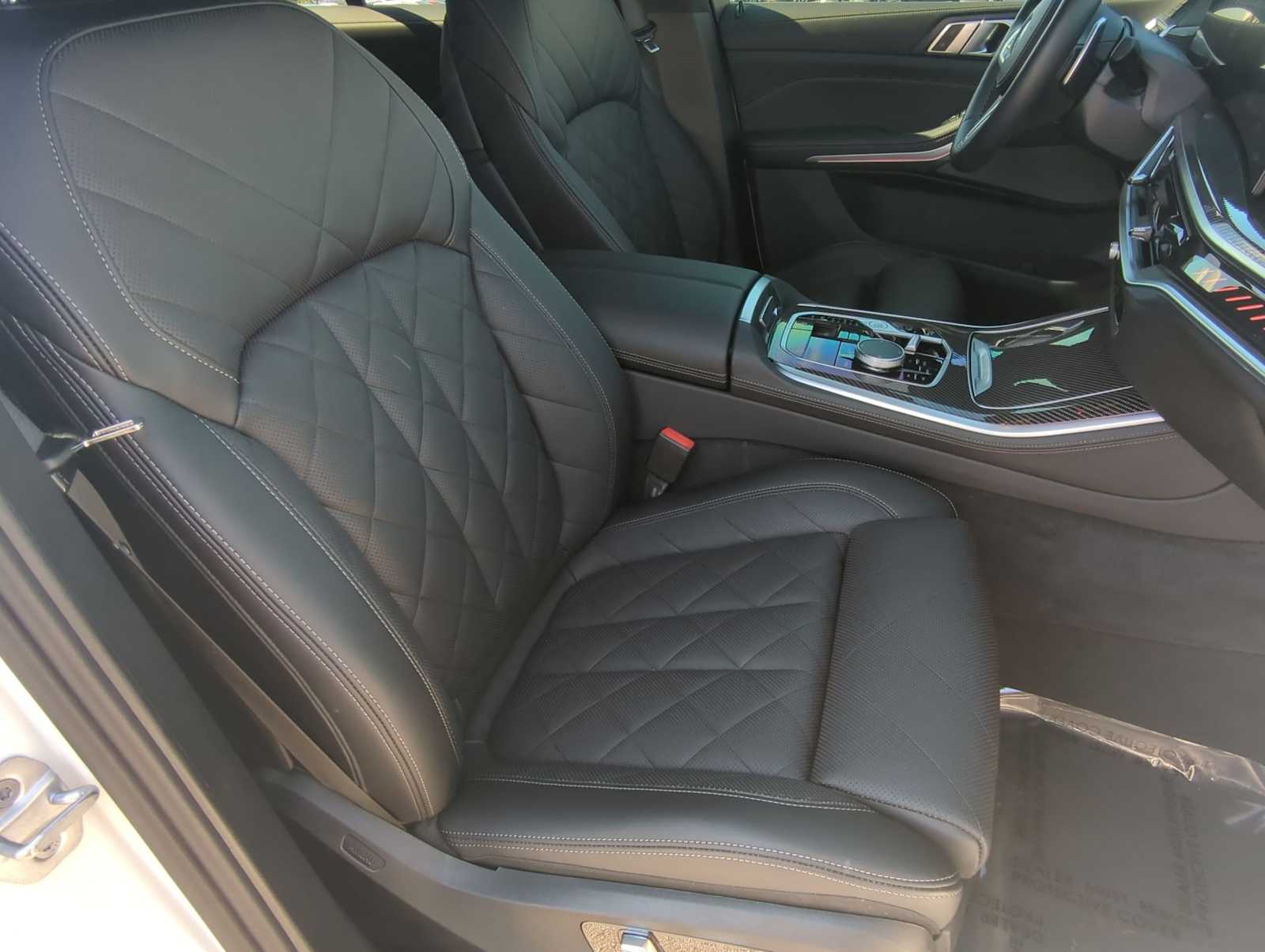 Thumbnail: 2025 BMW X5 - 22