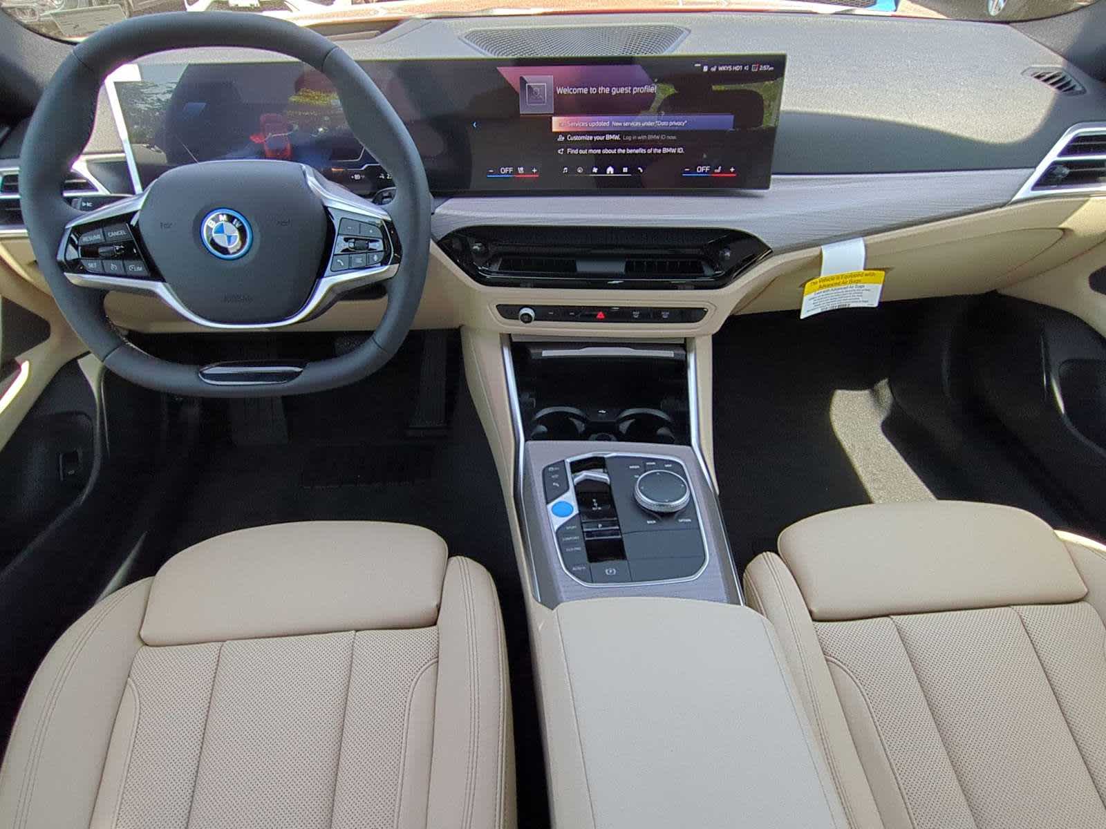 Thumbnail: 2025 BMW i4 - 16