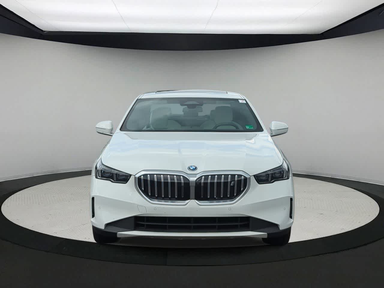 Thumbnail: 2024 BMW i5 - 3