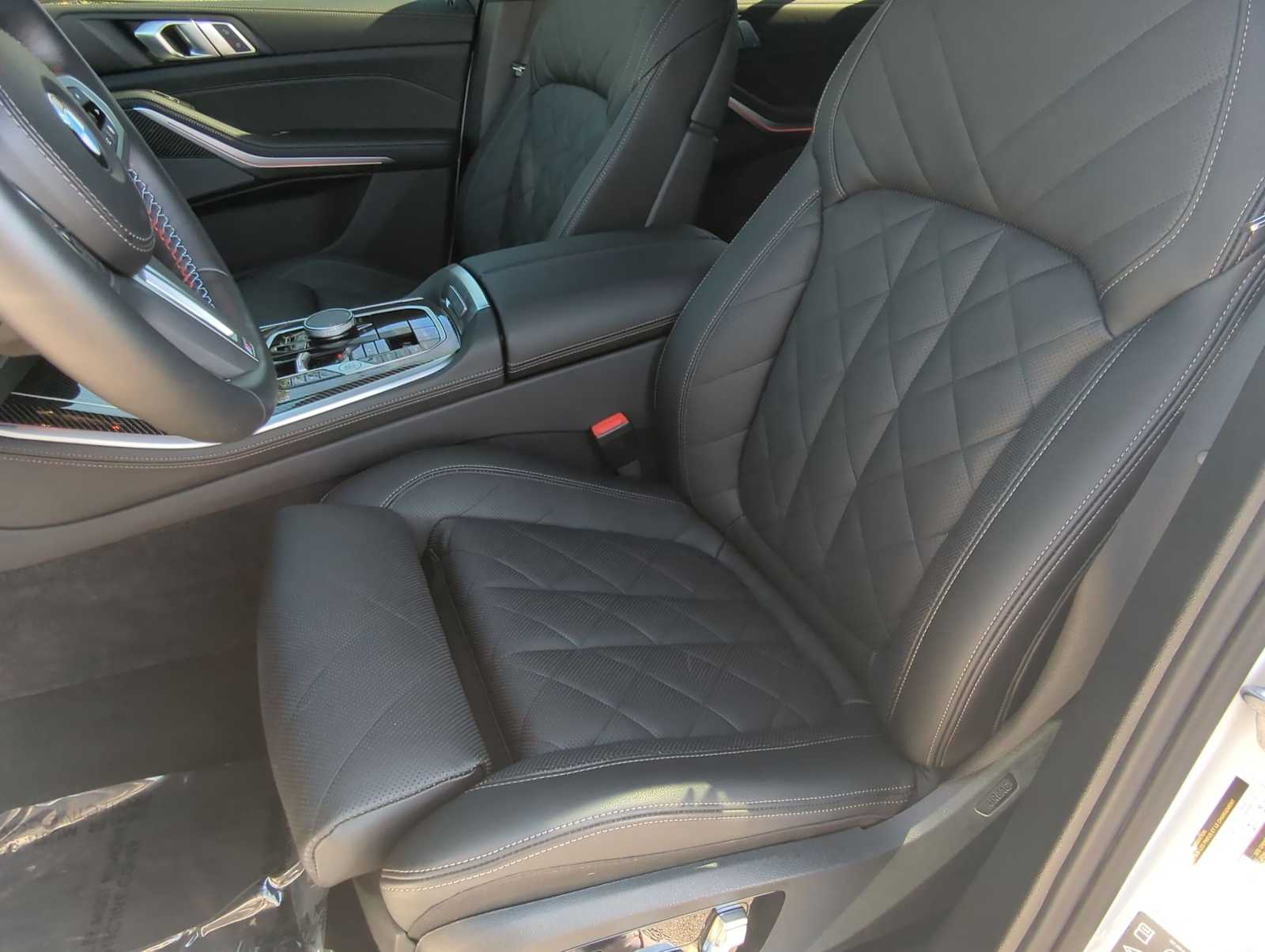 Thumbnail: 2025 BMW X5 - 16