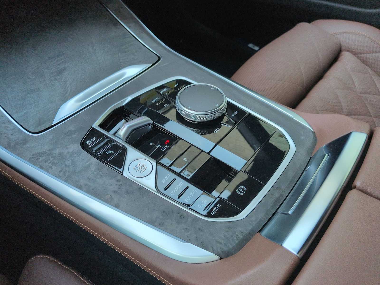 Thumbnail: 2026 BMW X5 - 33