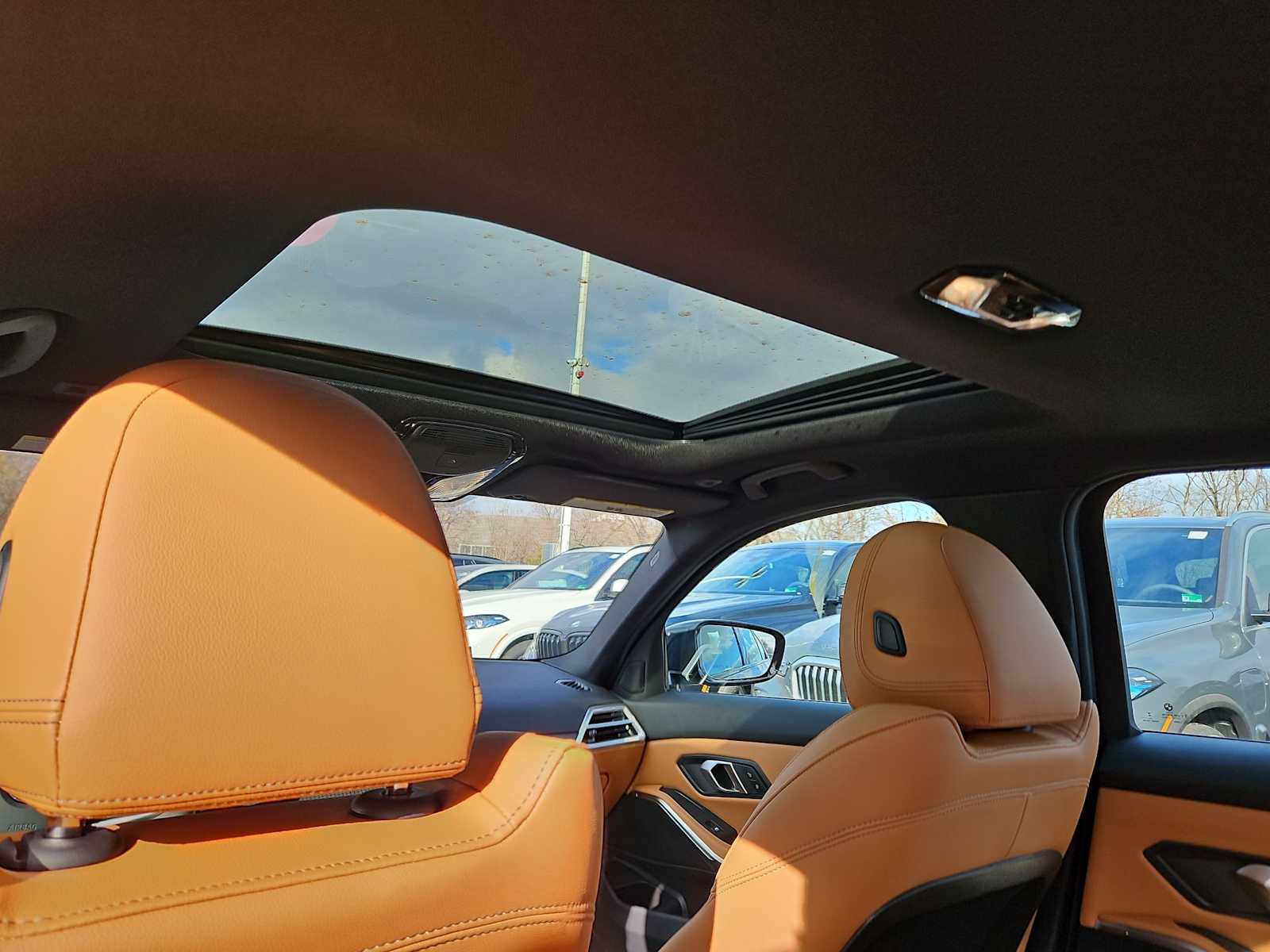 Thumbnail: 2026 BMW 3 Series - 23