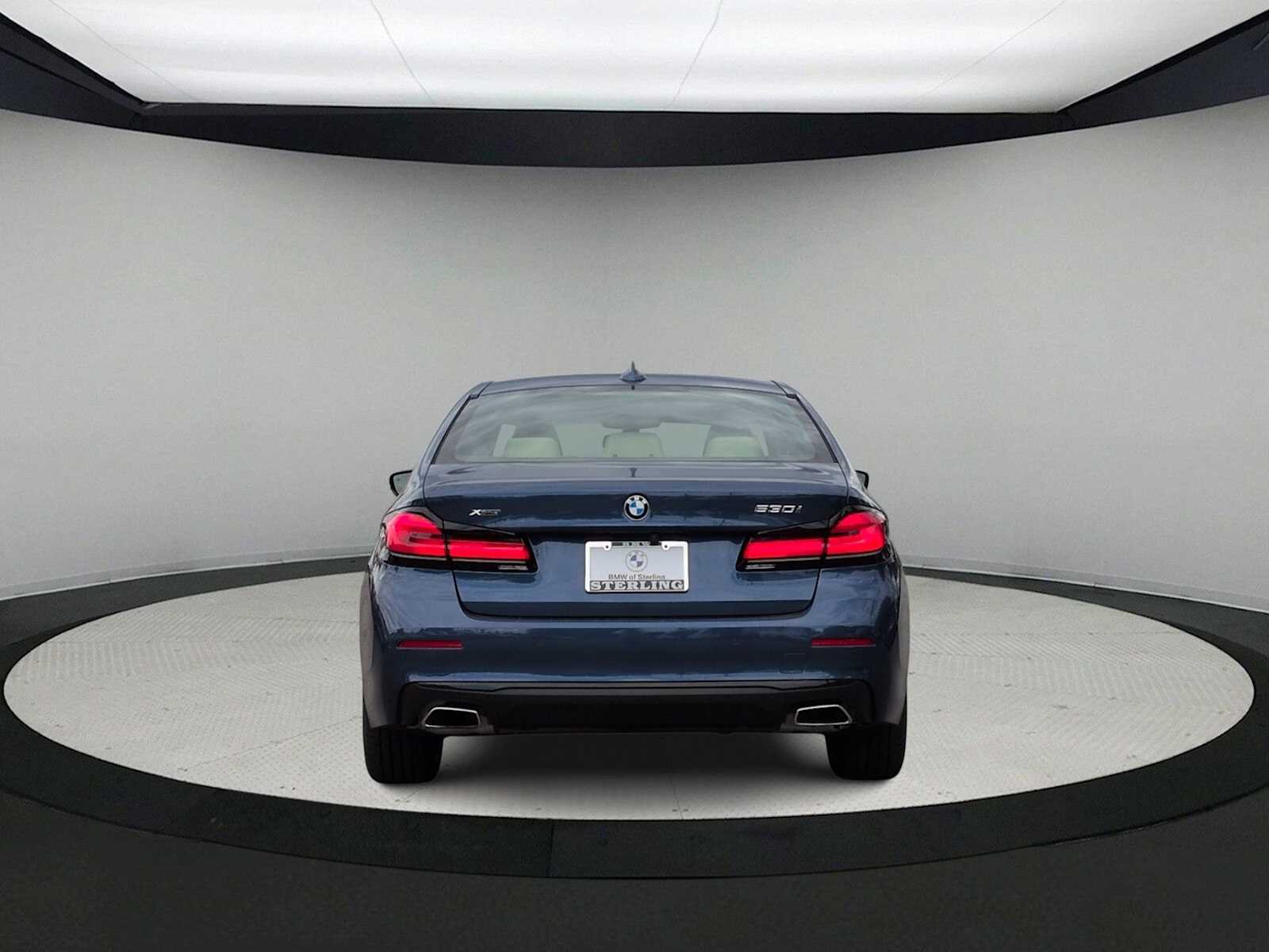 Thumbnail: 2023 BMW 5 Series - 6