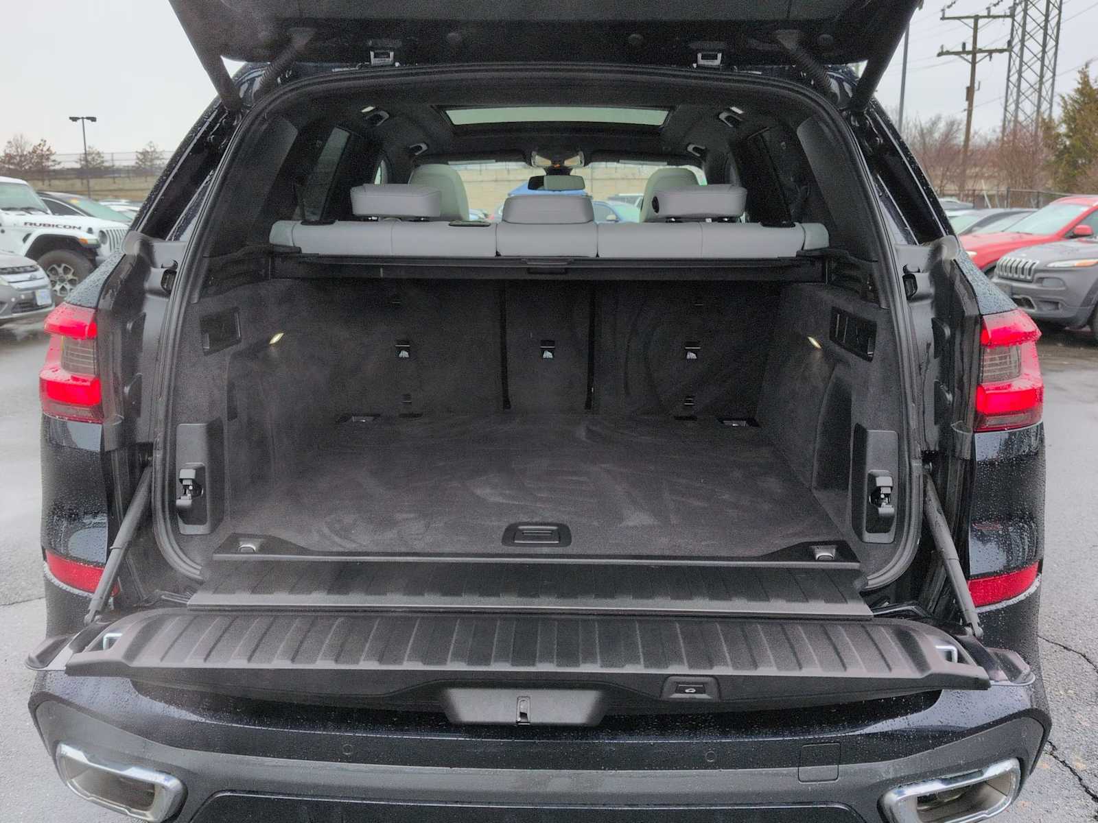 Thumbnail: 2023 BMW X5 - 35