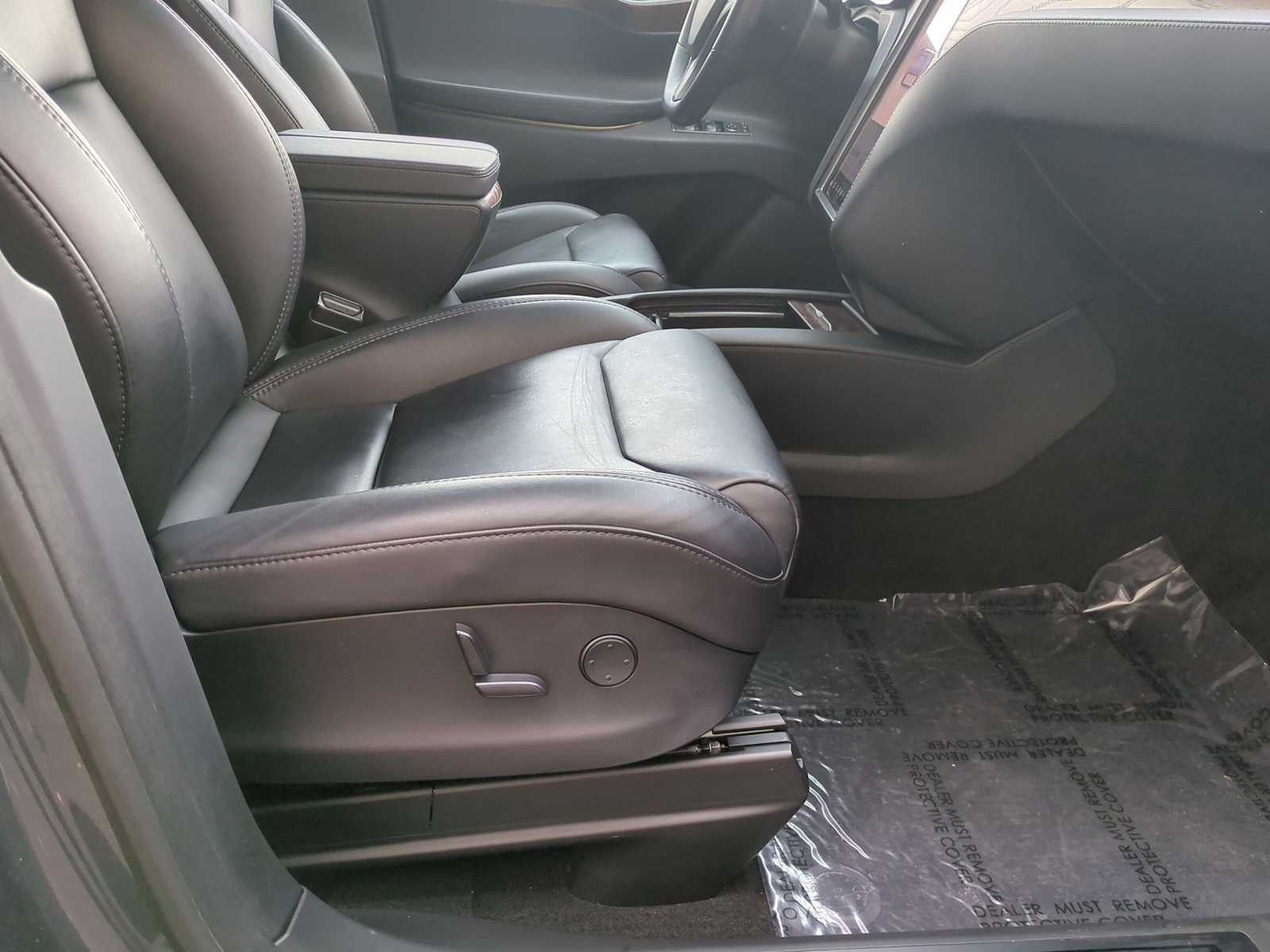 Thumbnail: 2019 Tesla Model X - 22