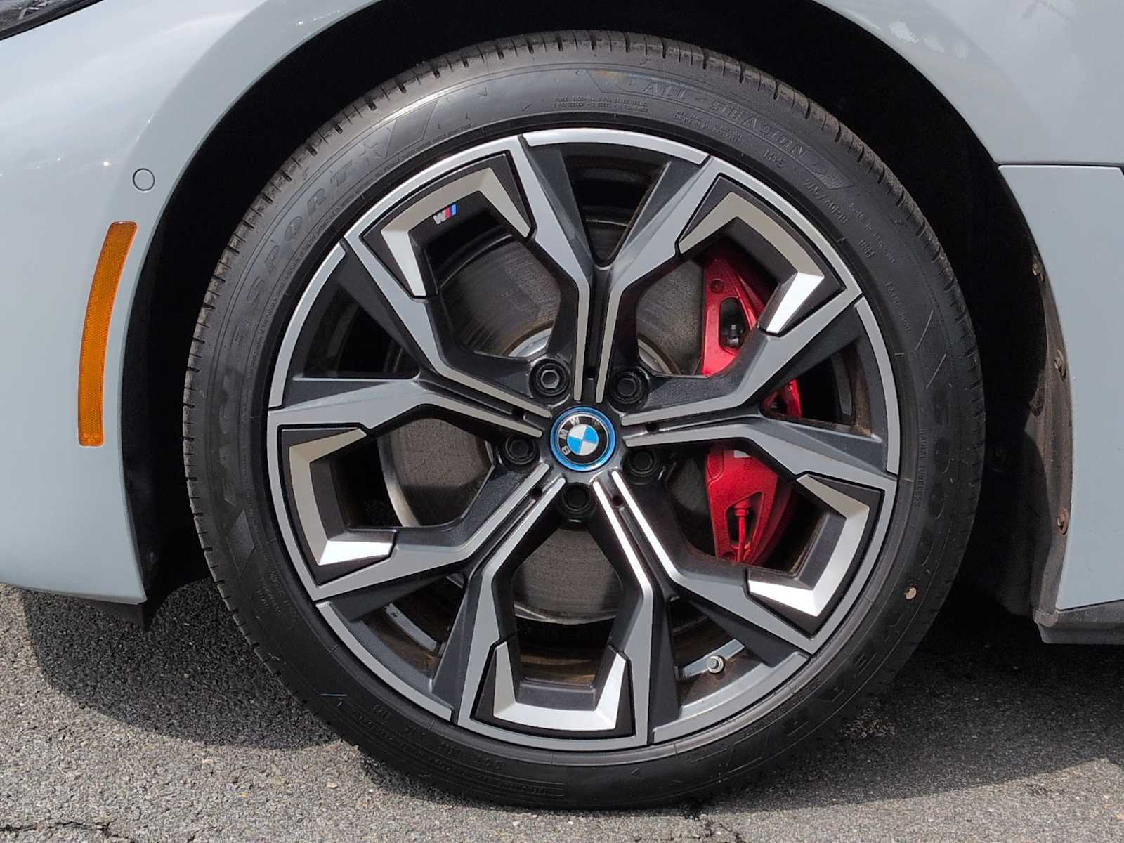 Thumbnail: 2024 BMW i4 - 14