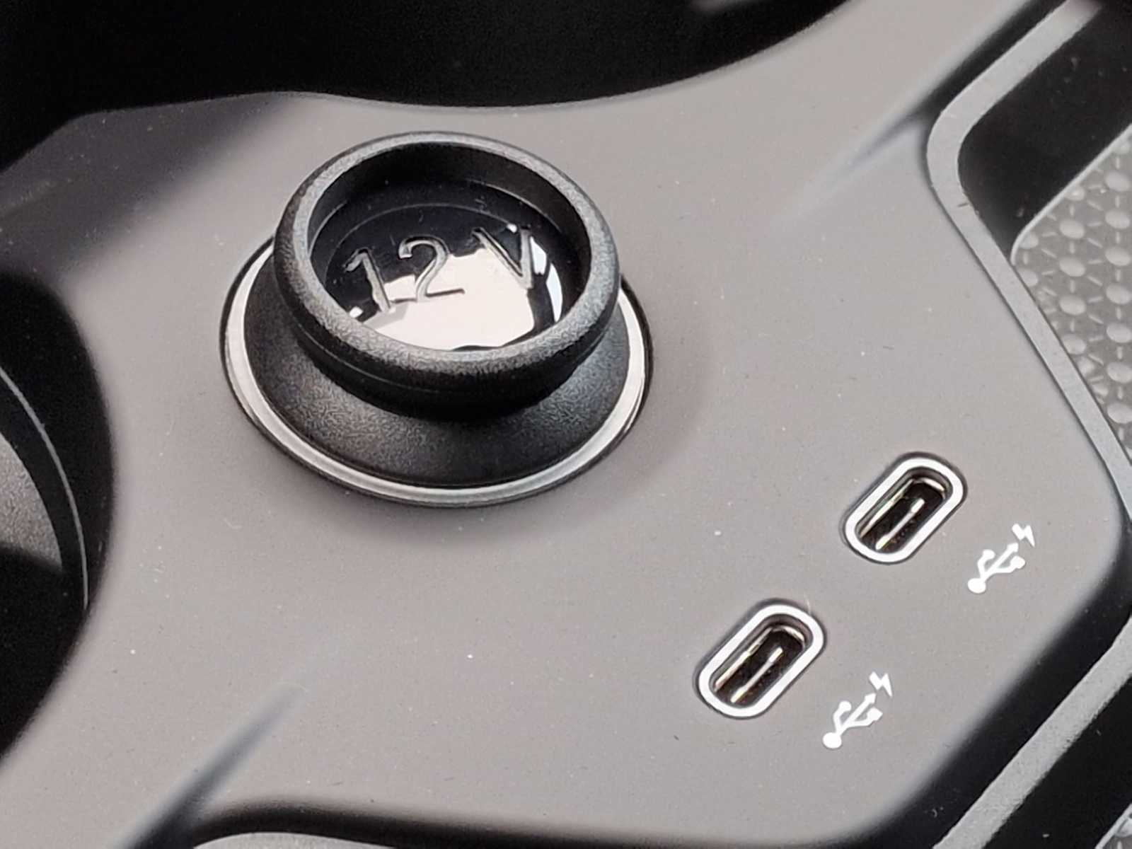 Thumbnail: 2026 BMW iX - 34