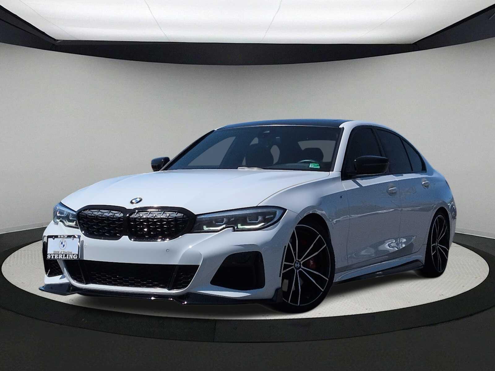 Thumbnail: 2021 BMW 3 Series - 1