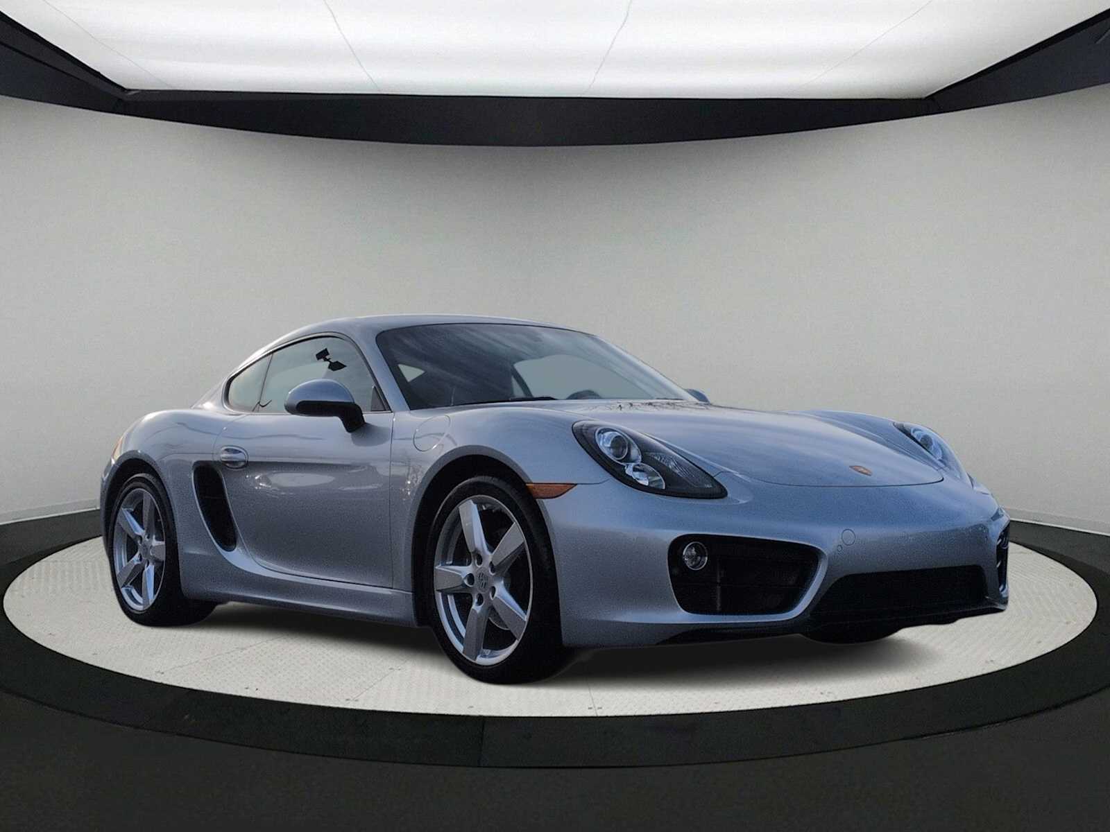 Thumbnail: 2016 Porsche Cayman - 2