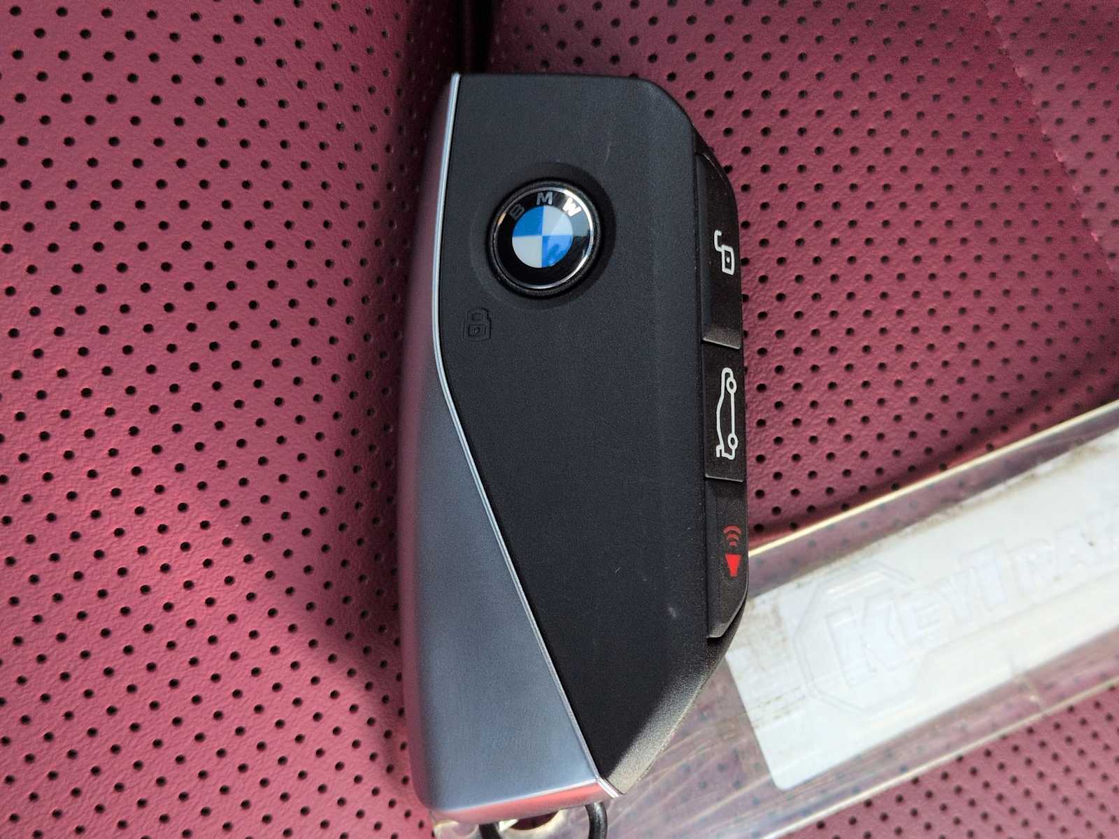 Thumbnail: 2026 BMW 5 Series - 37