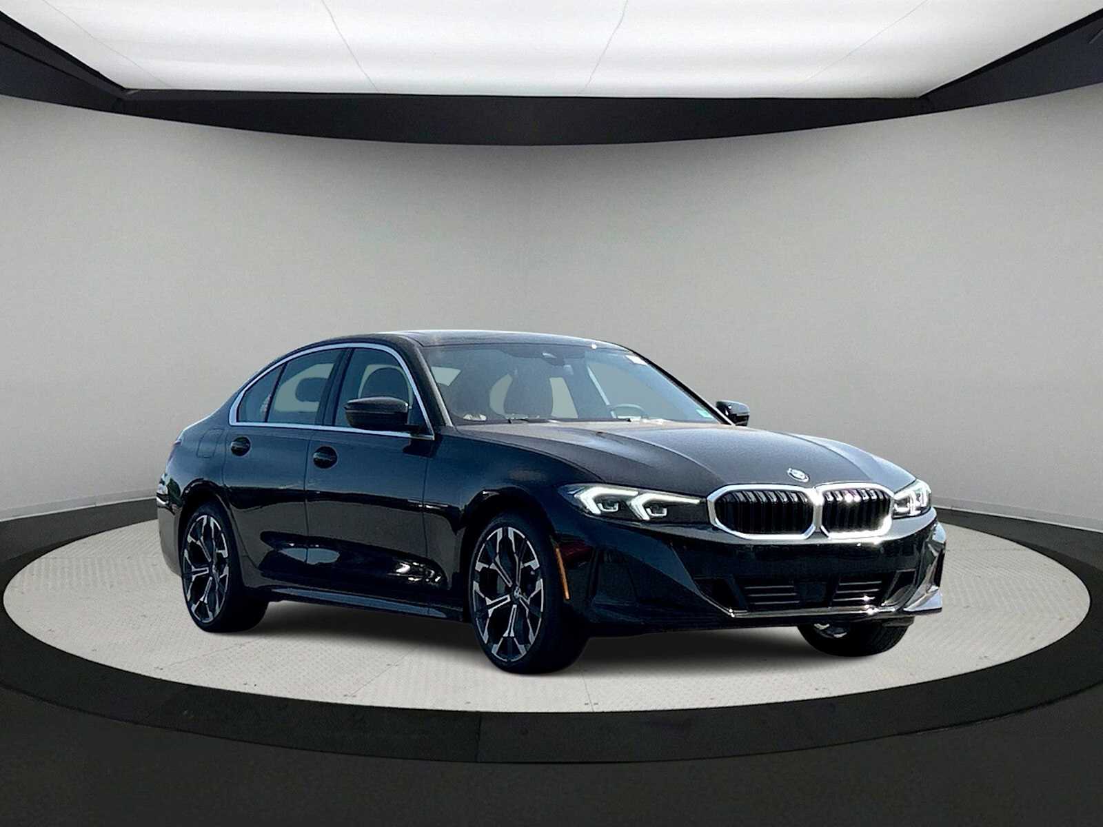 Thumbnail: 2025 BMW 3 Series - 2