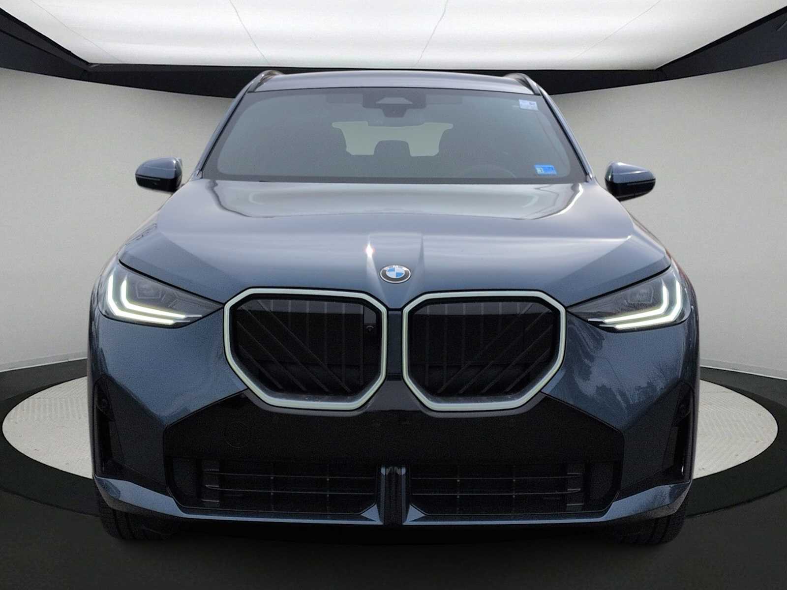 Thumbnail: 2026 BMW X3 - 3