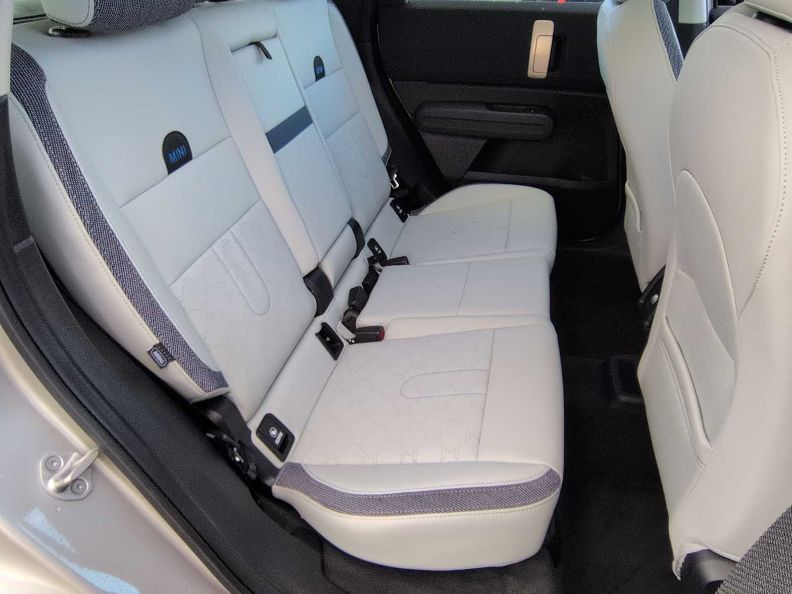 Thumbnail: 2025 MINI Cooper Countryman - 22