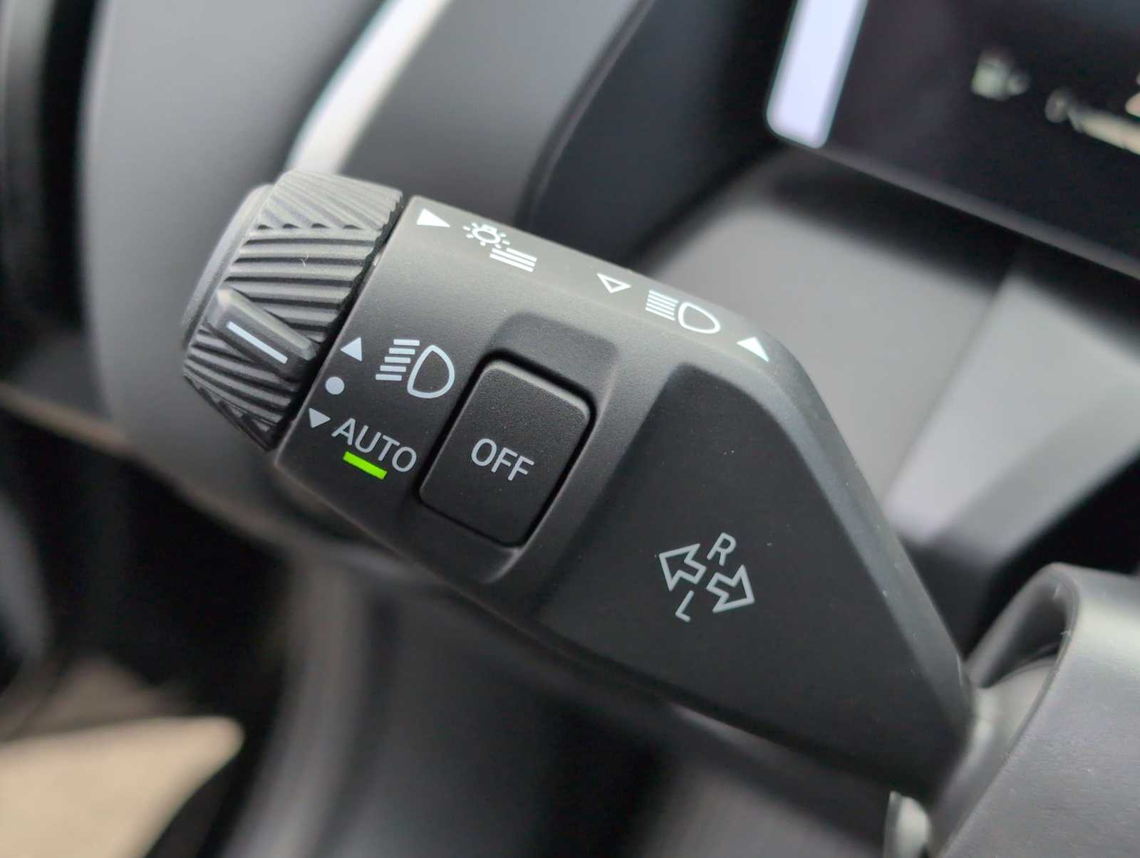 Thumbnail: 2026 BMW X3 - 27