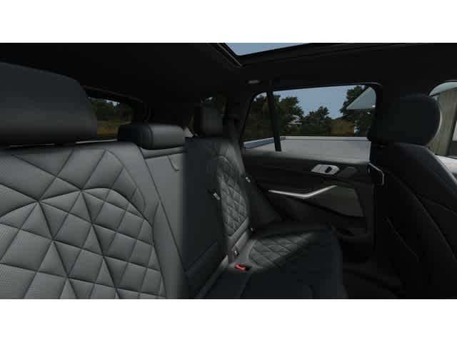 Thumbnail: 2026 BMW X5 - 12