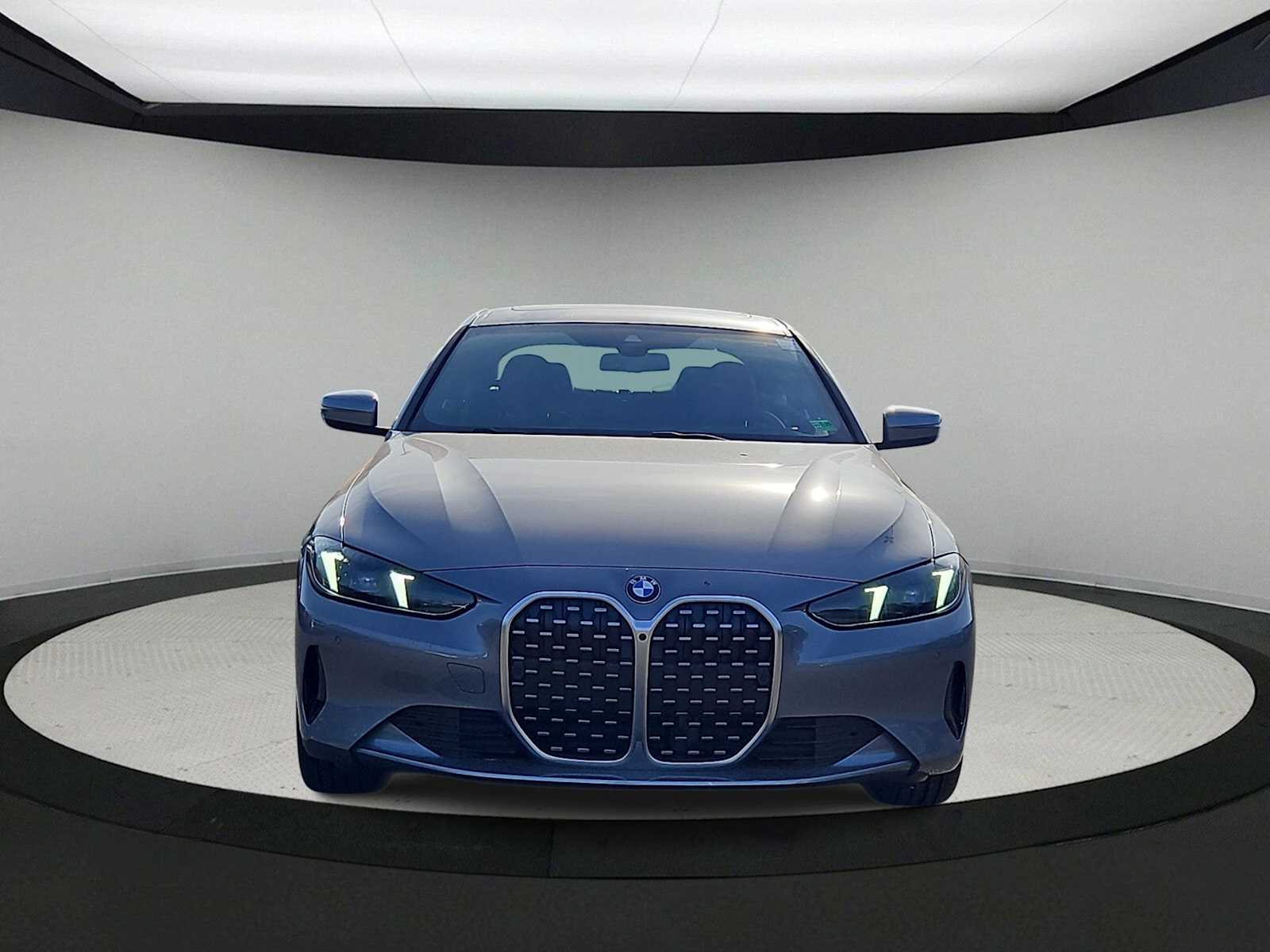 Thumbnail: 2026 BMW 4 Series - 3