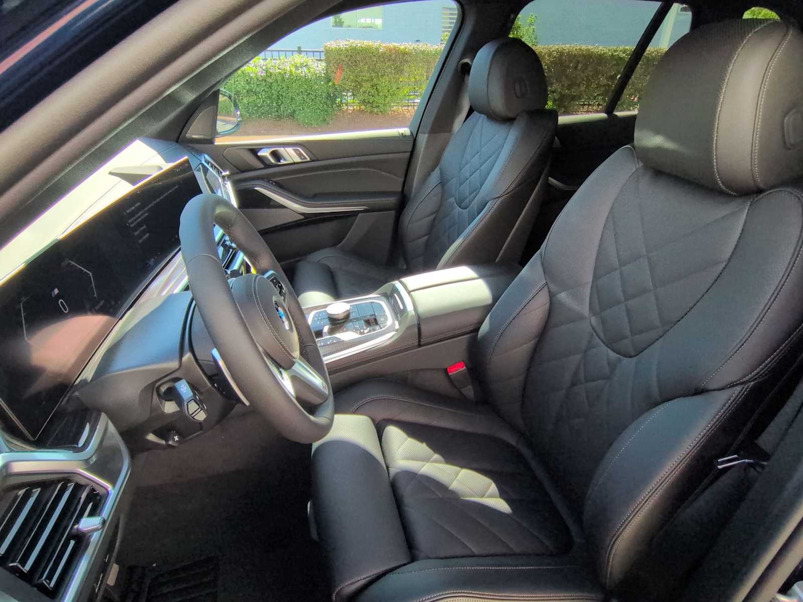 Thumbnail: 2026 BMW X5 - 17