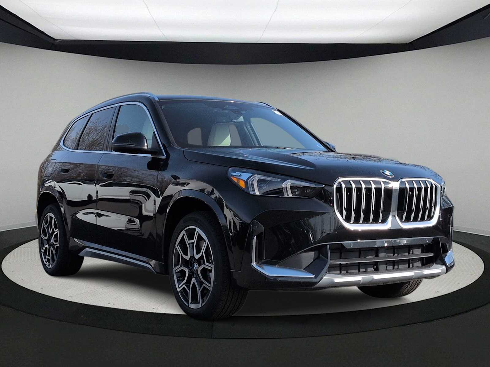 Thumbnail: 2026 BMW X1 - 2