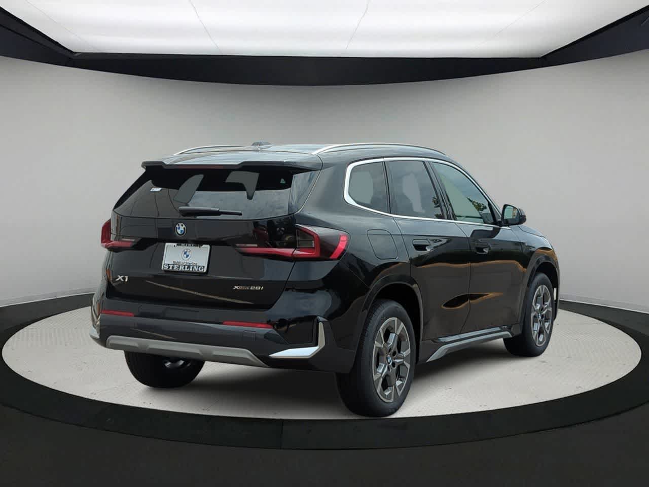 Thumbnail: 2025 BMW X1 - 8
