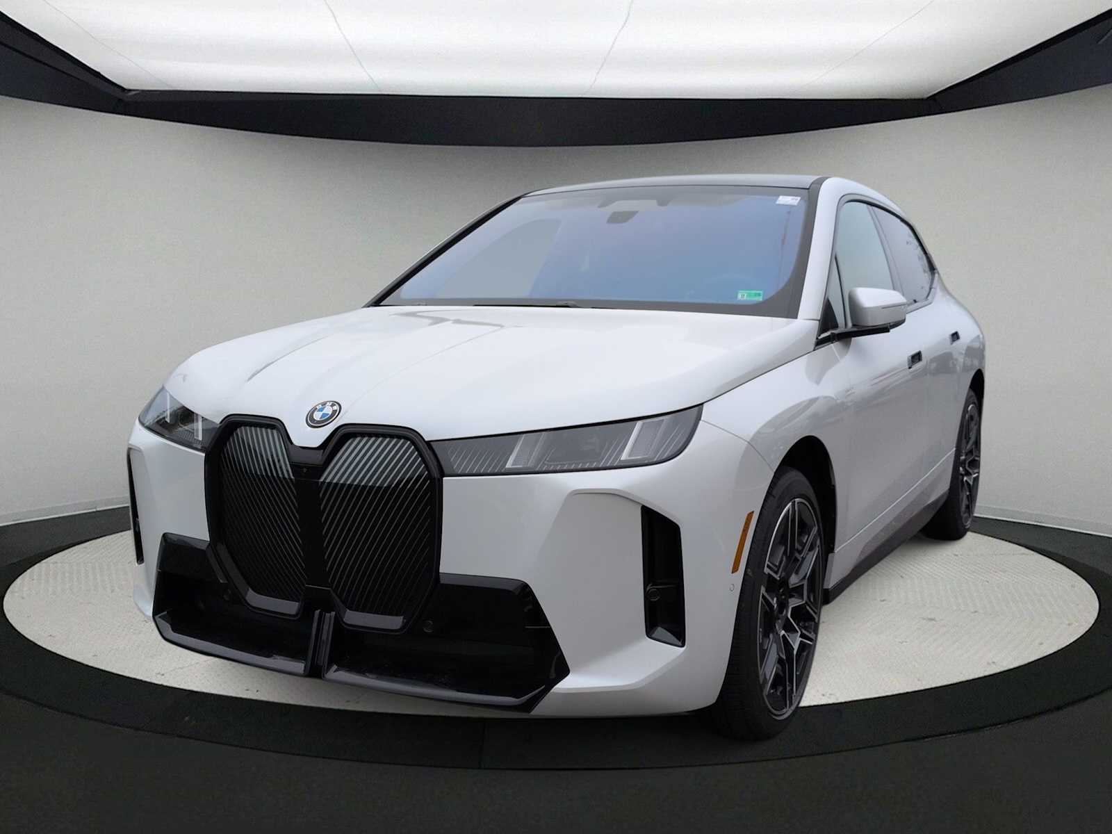 Thumbnail: 2026 BMW iX - 4