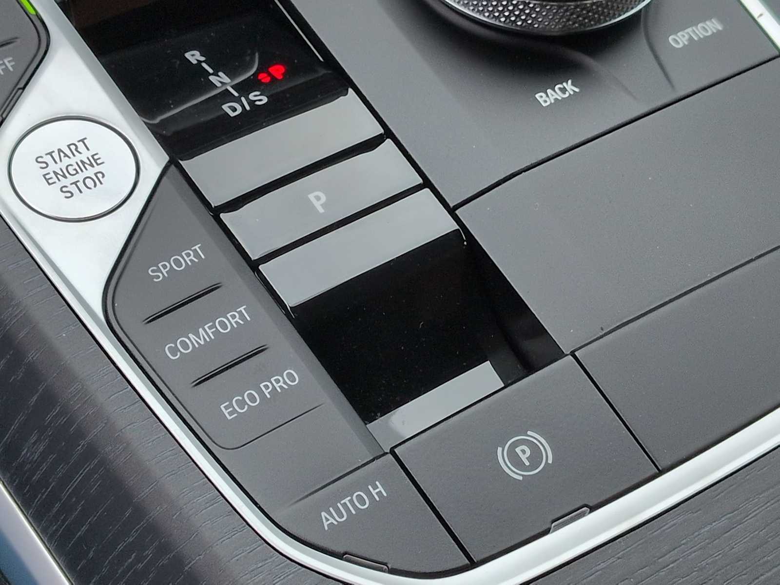 Thumbnail: 2026 BMW 3 Series - 35