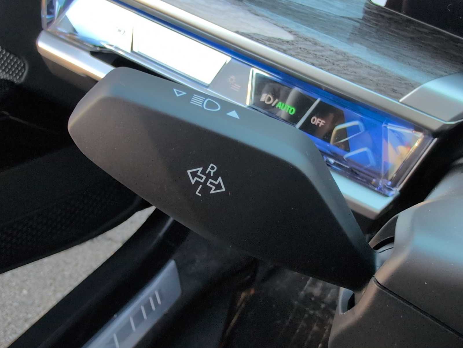 Thumbnail: 2026 BMW 7 Series - 28